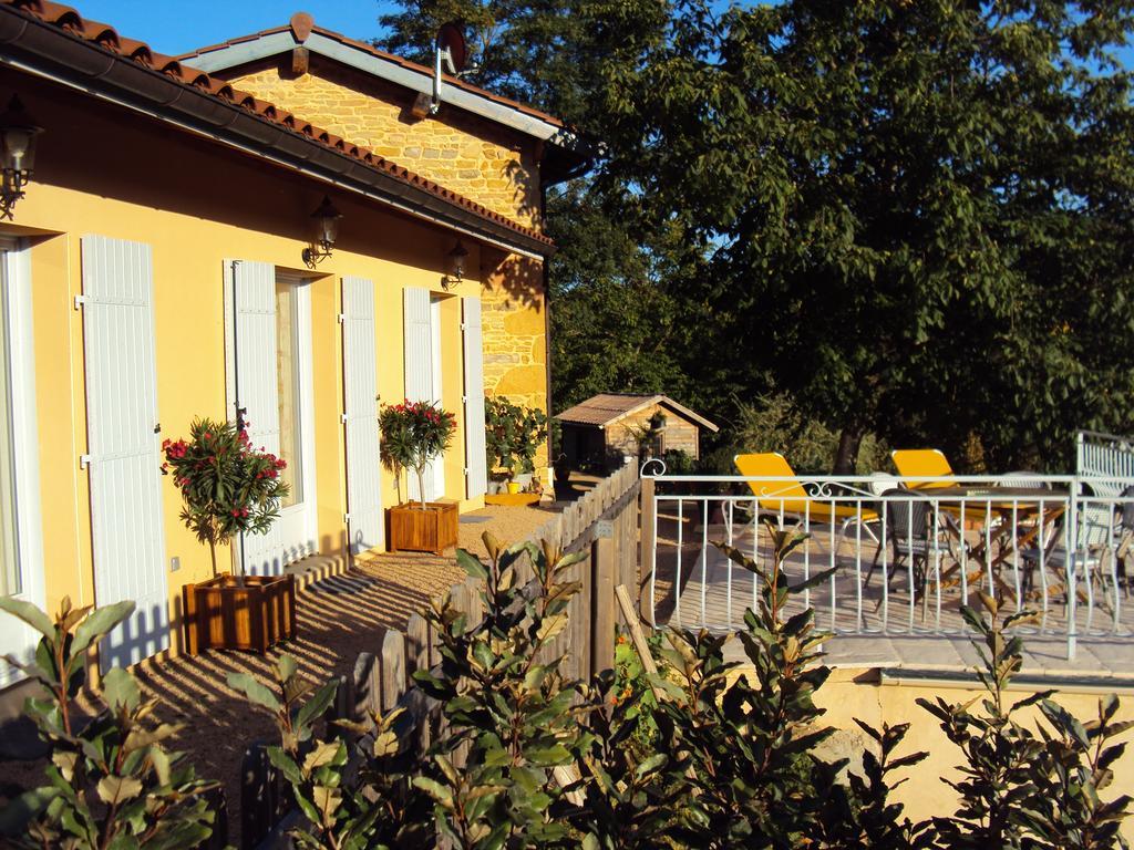 Maison D'Hotes Du Vert Vallon Theize Exterior photo